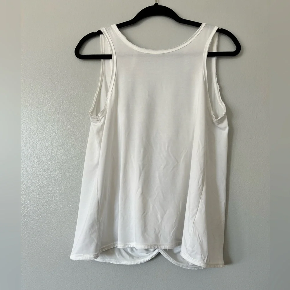 Backless Tank Too - Picture 2 of 2